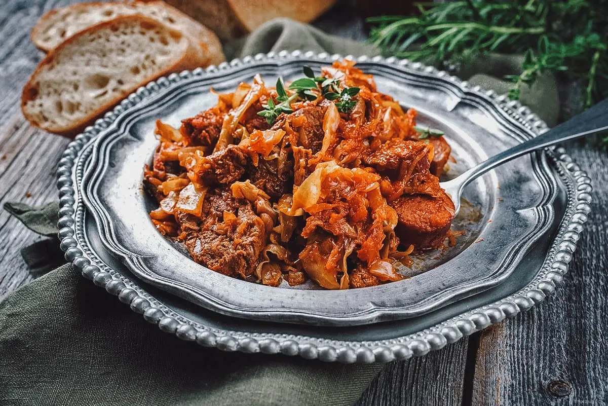 Polish bigos