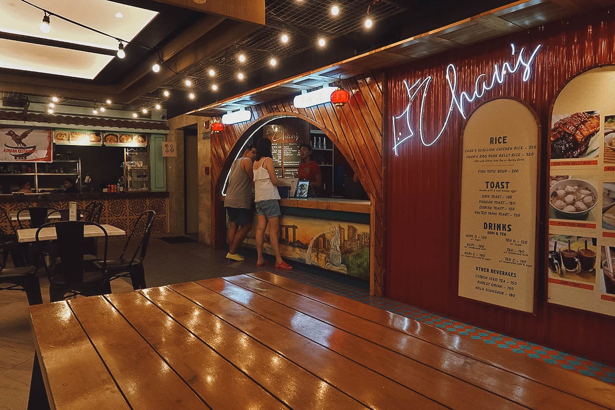 Chan's stall at Hue Hotel in Boracay