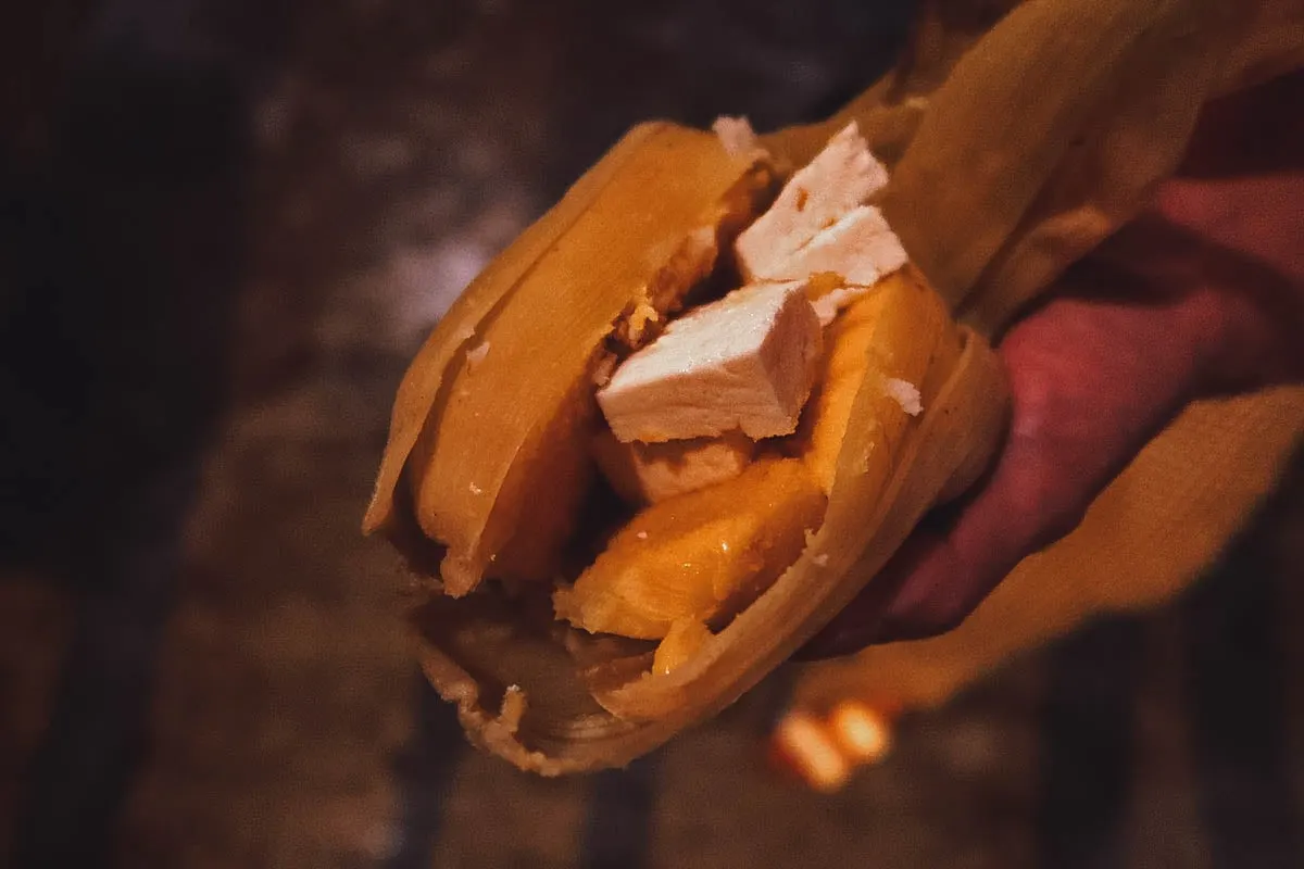 Colombian bollo de mazorca con queso