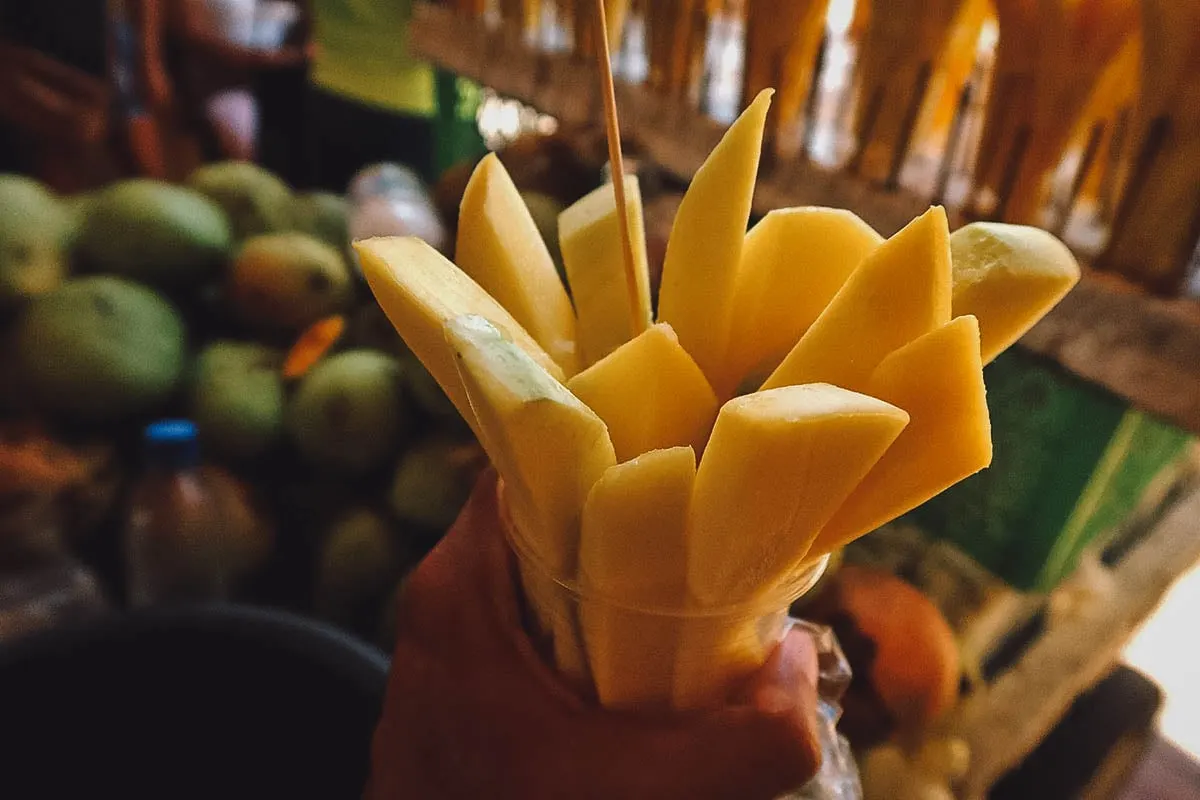 Colombian mango biche