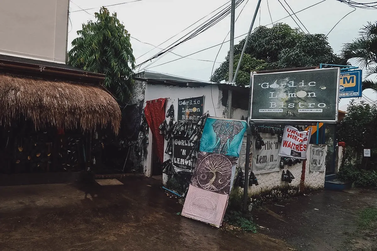 Garlic Lemon Bistro restaurant in Bohol