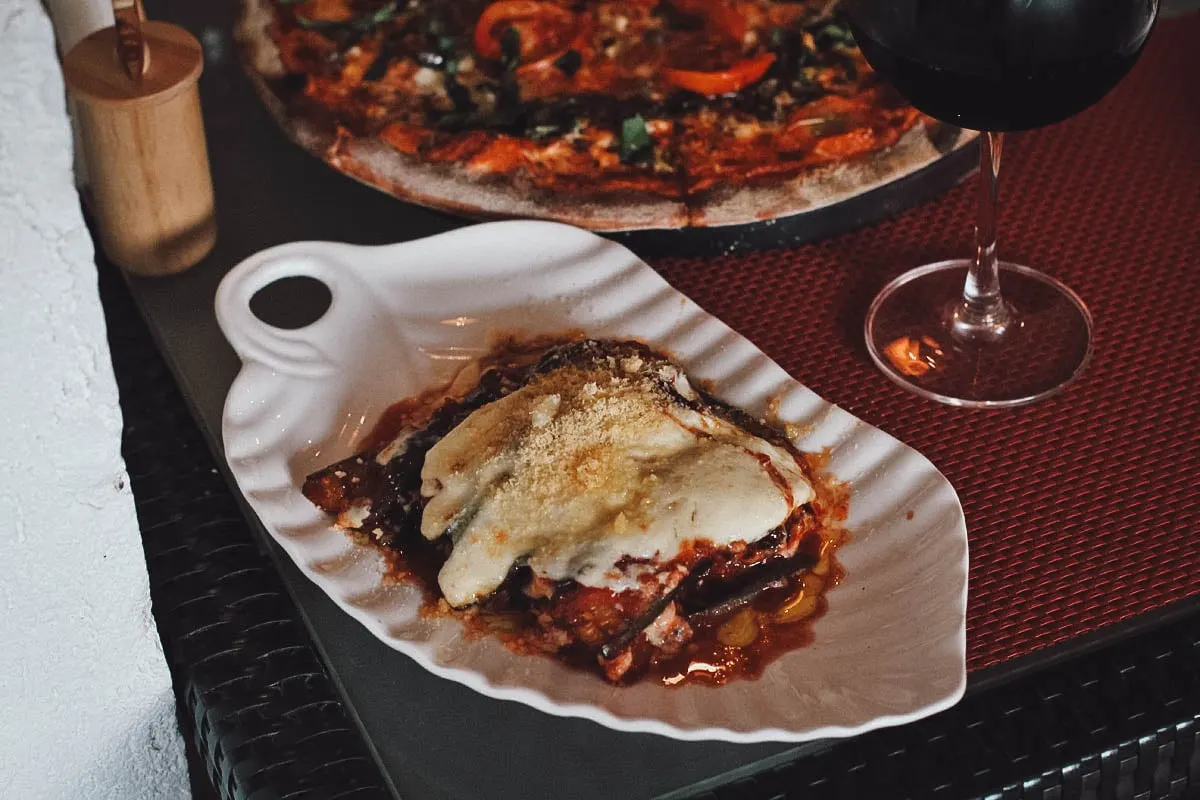 Pasta dish at Giuseppe Pizzeria and Sicilian Roast in Bohol