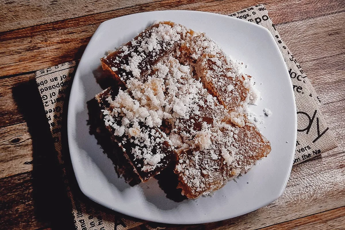 Indonesian kue ongol-ongol