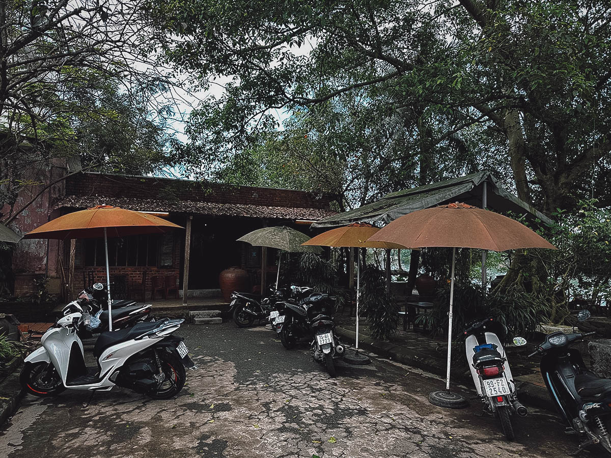 Cafe Do Con in Hue, Vietnam