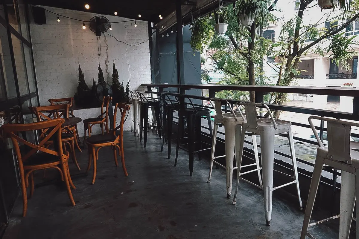 Instagrammable Cafes in Hue, Vietnam PhinHolic interior in Hue, Vietnam