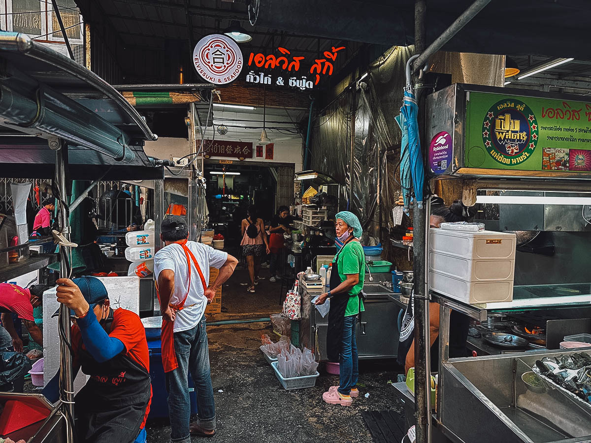 Elvis Suki street food stall in Bangkok