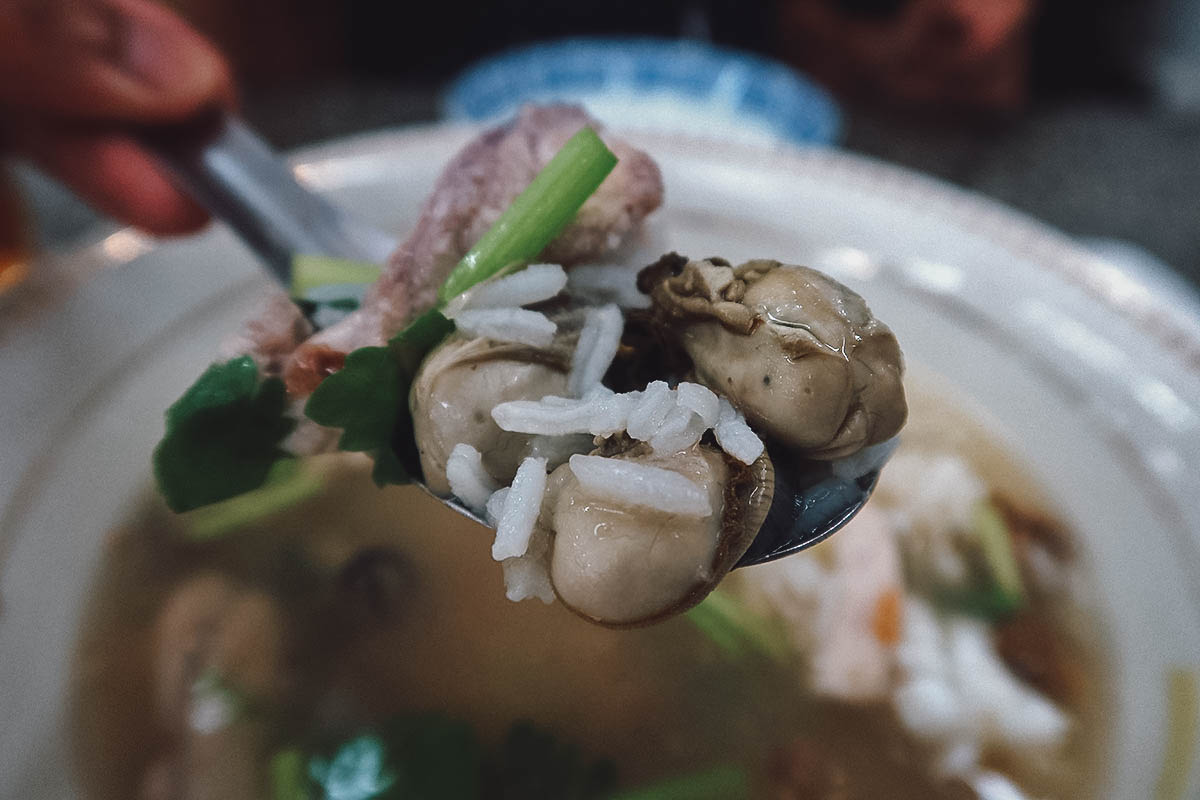 Oysters in rice porridge in Bangkok