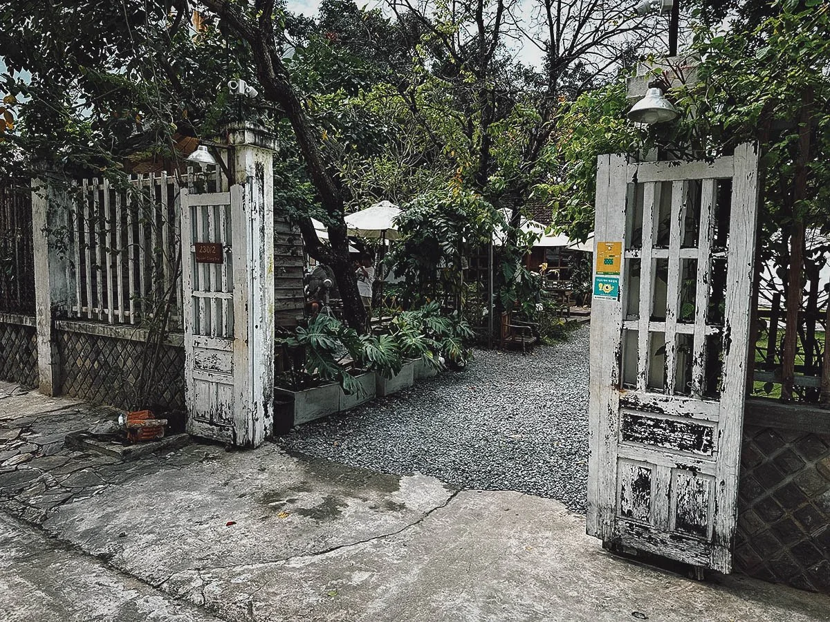 Entrance to Dreamer cafe in Da Nang, Vietnam