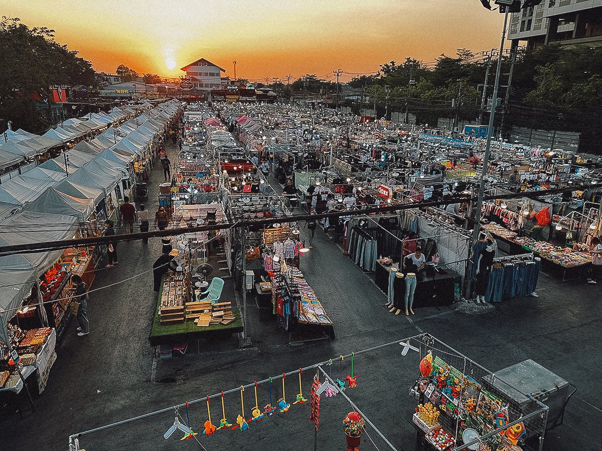 Indy Night Market in Bangkok
