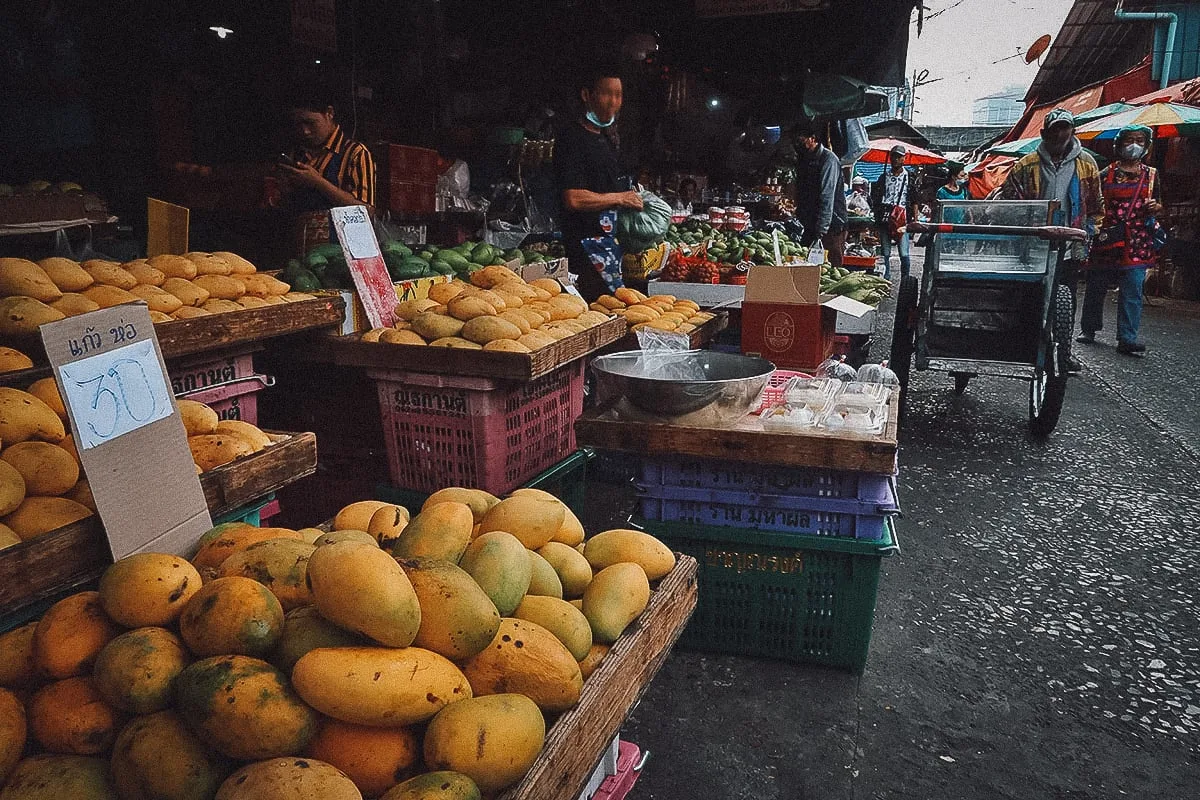 Mangoes for sale at Khlong Toei Market in Bangkok