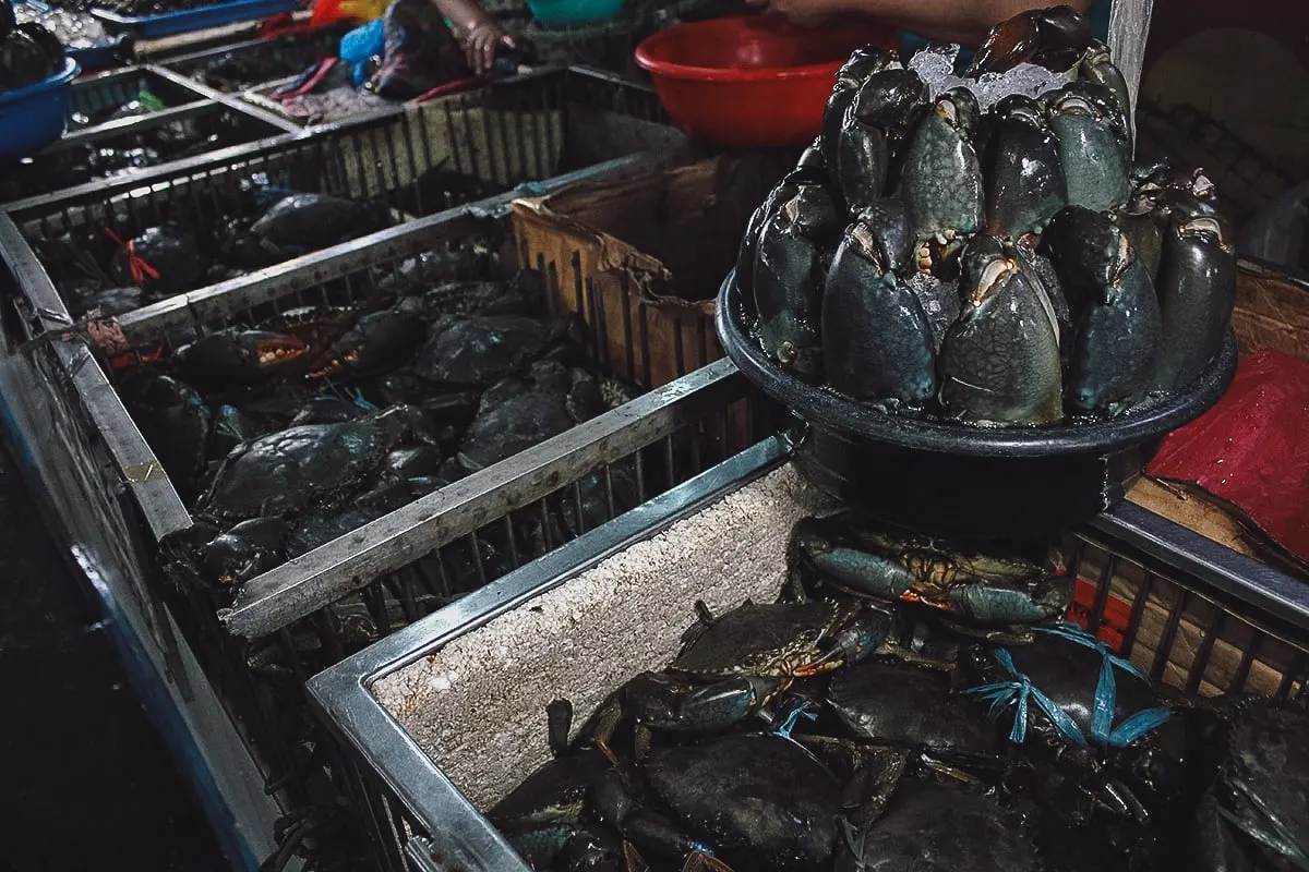 Live crabs at a wet market in Manila