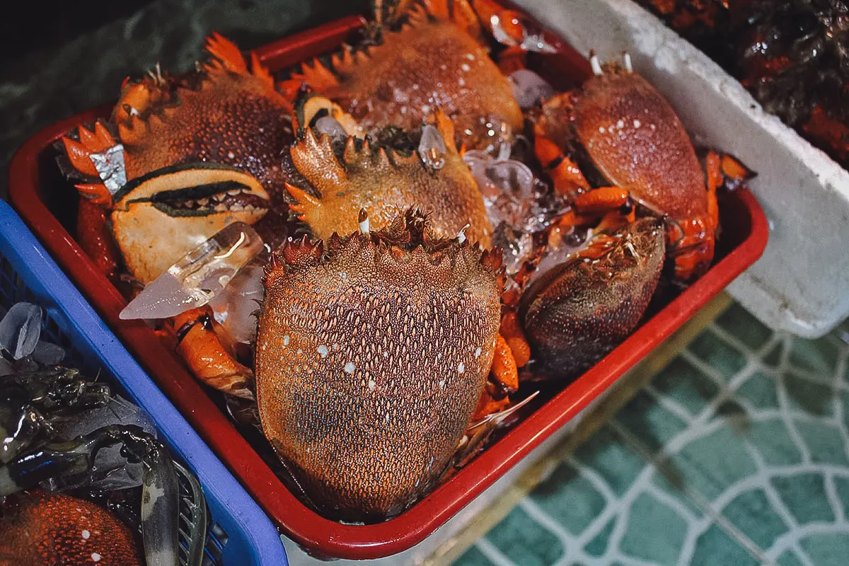 Live crabs at a wet market in Manila