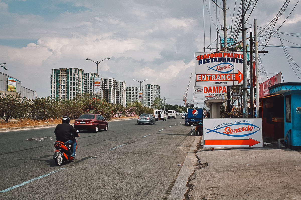 Seaside Market along Macapagal Boulevard