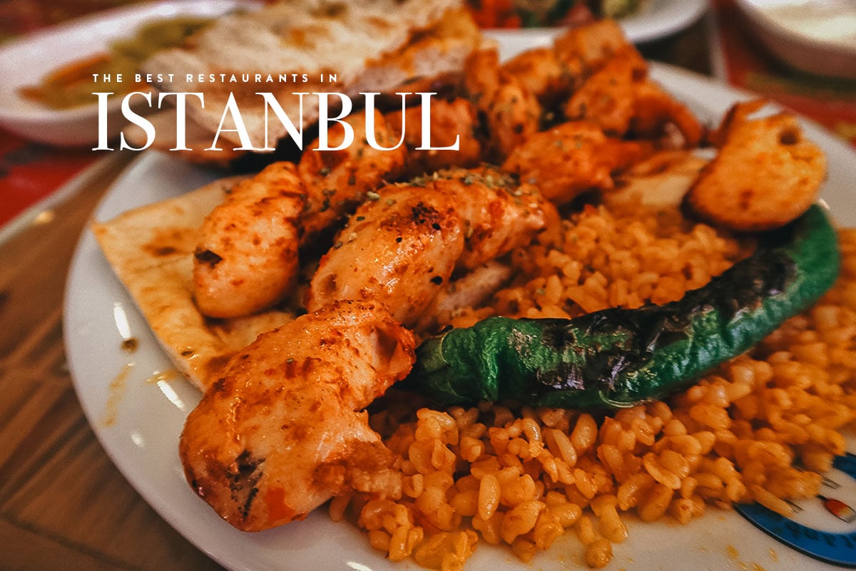 Chicken kebabs at a restaurant in Istanbul, Turkiye