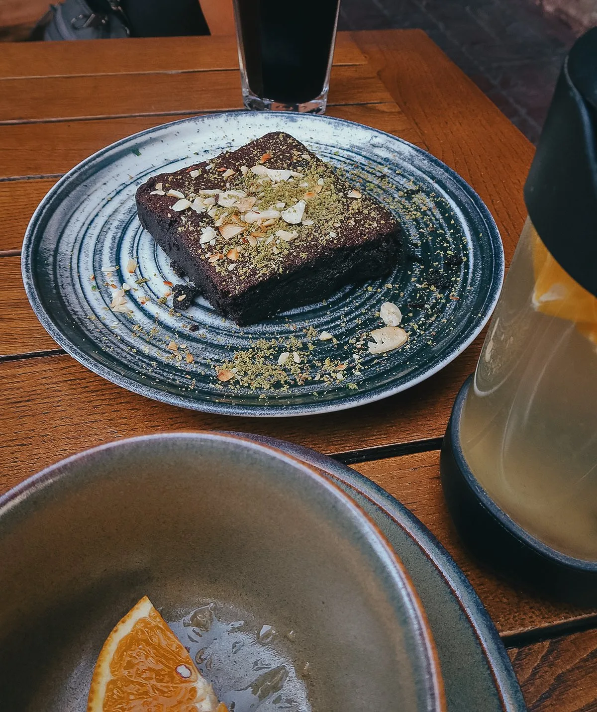 Vegan brownies at a restaurant in Istanbul