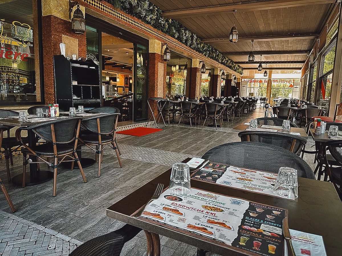 The Best Restaurants in Fez La Grillardiere restaurant interior