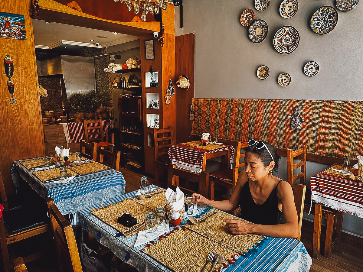 Fish House Al Aachabe restaurant interior