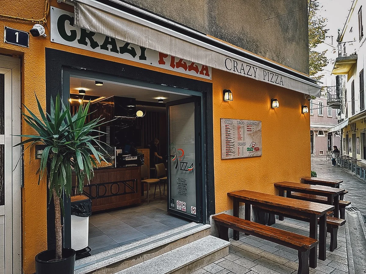 The Best Restaurants in Zadar Crazy Pizza restaurant in Zadar, Croatia
