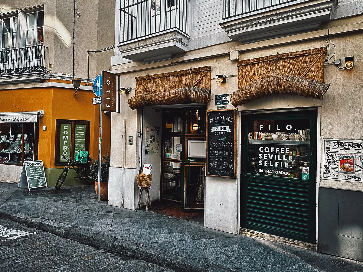 Filo restaurant in Seville