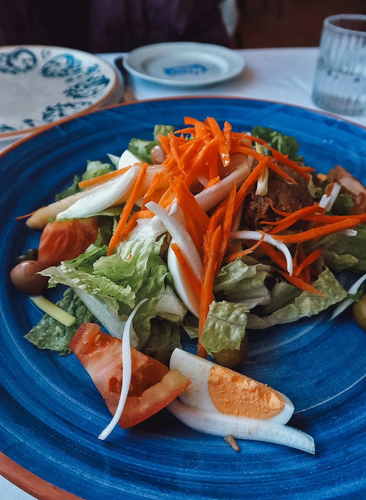 Salad at a restaurant in Valencia