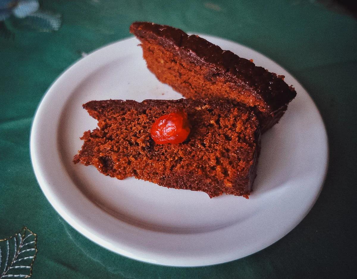 Caribbean rum cake