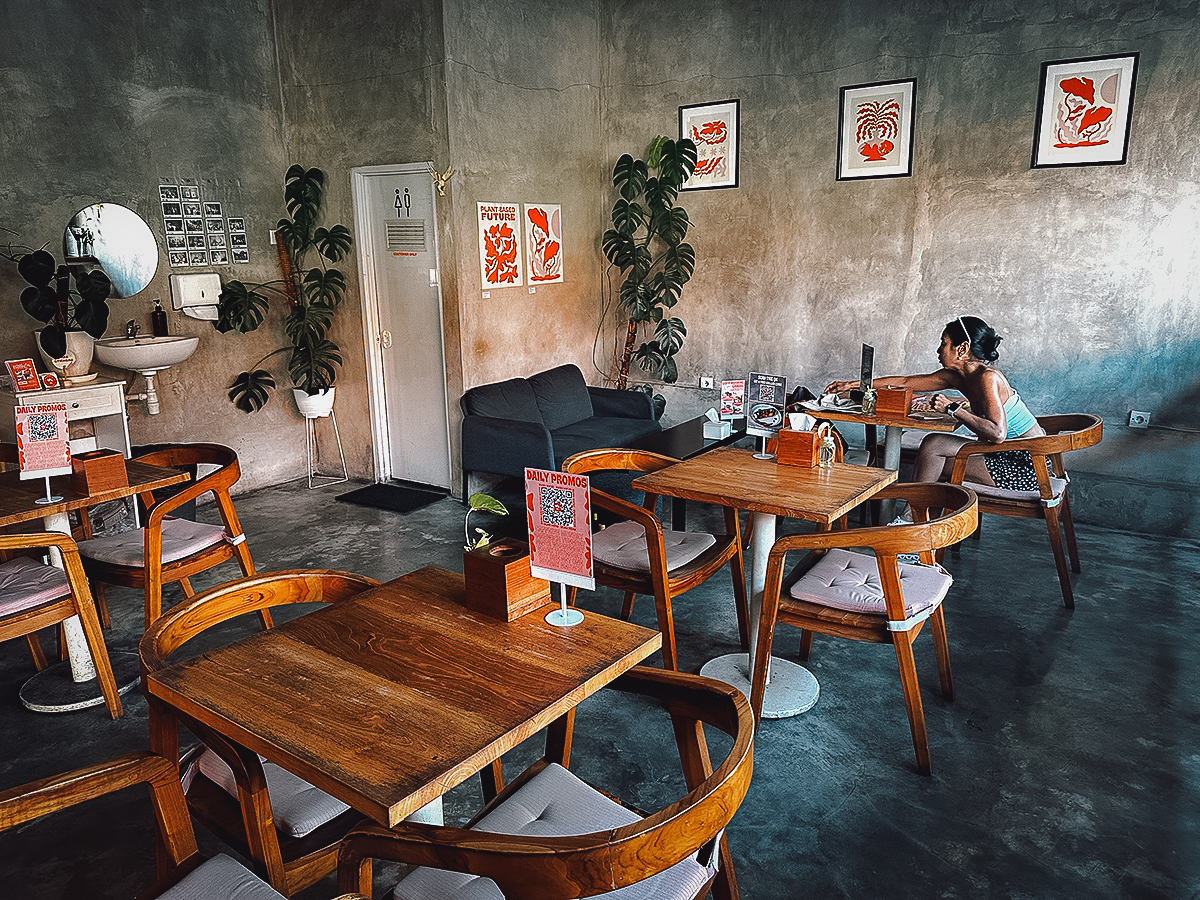 Dua Hati restaurant interior