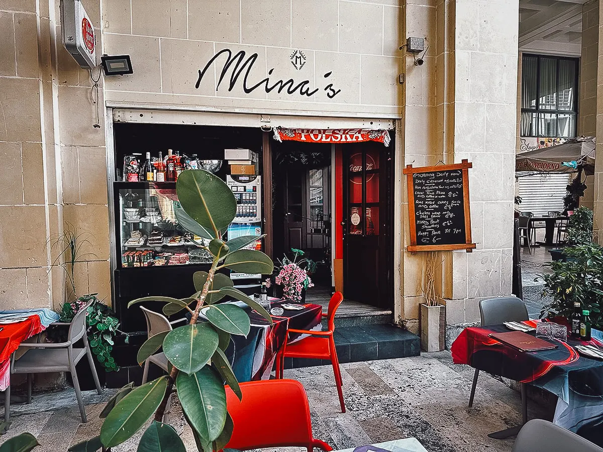 Malta Restaurant Guide Mina's restaurant exterior