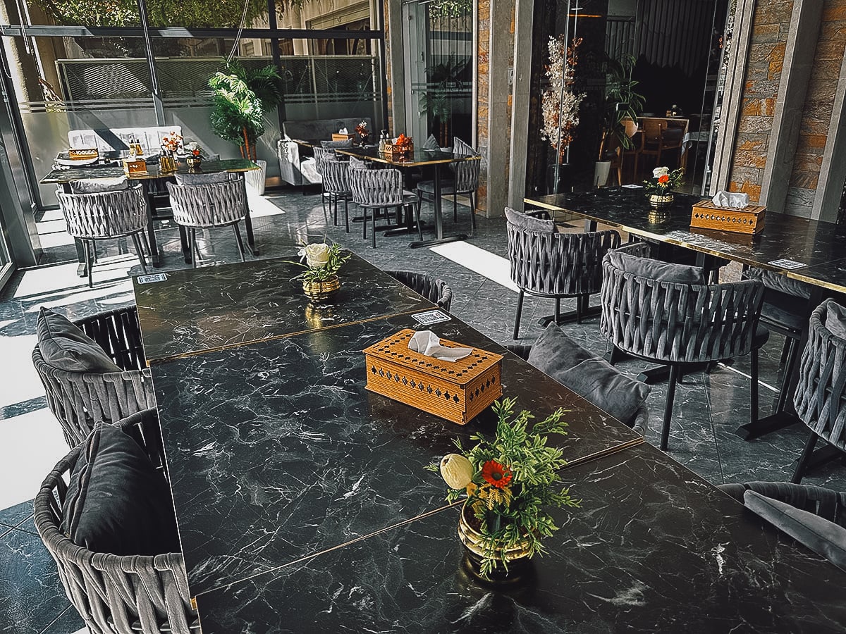 La Zona de Pescado restaurant interior