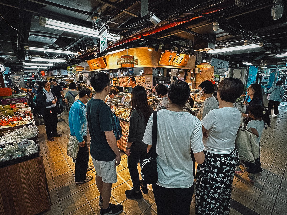 Night Markets in Taipei Indoor market next to Gongguan Night Market