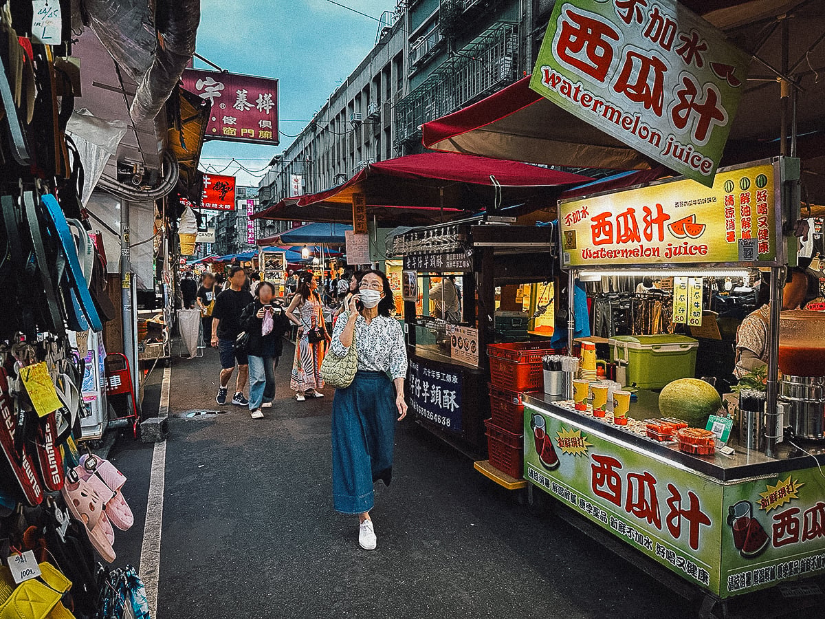 Night Markets in Taipei Stalls at Raohe Night Market